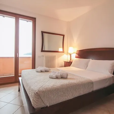 Villa Serena Pianello Del Lario Buitenkant foto